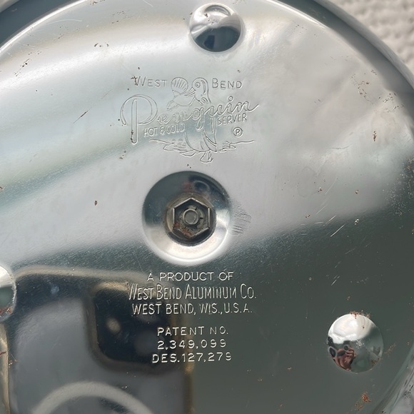 Vintage West Bend cold or hot bucket/lid - Picture 9 of 9